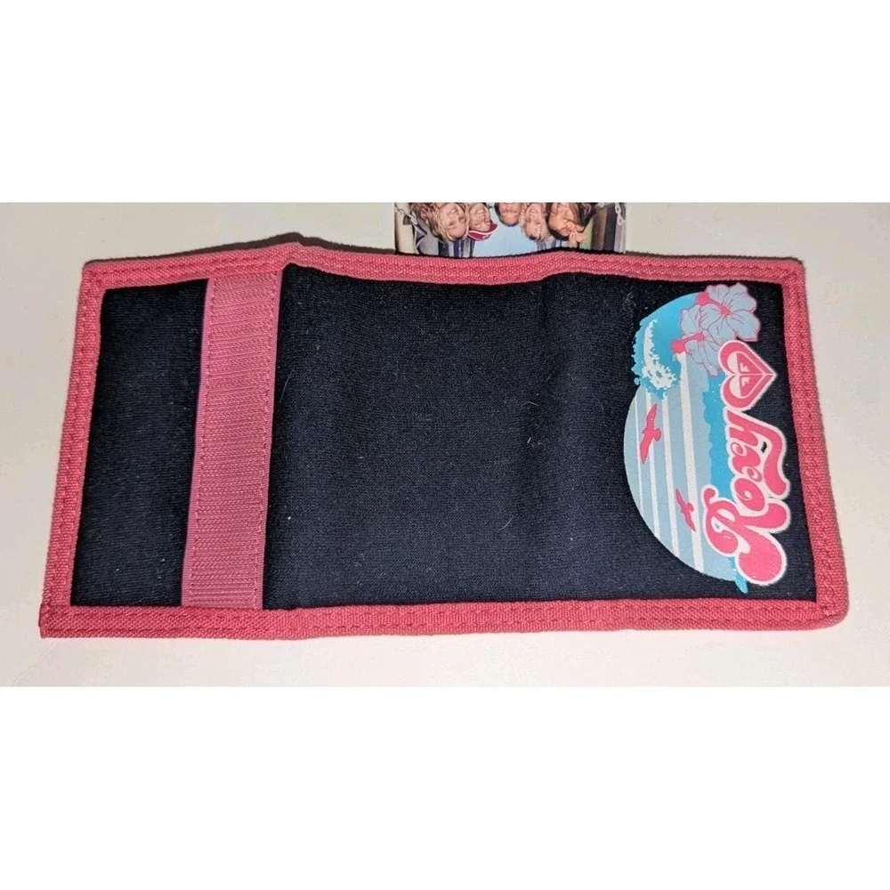 Roxy Girls' Trifold Wallet Pink & Black Hibiscus Beach Waves Birds Heart Logo - Picture 5 of 6